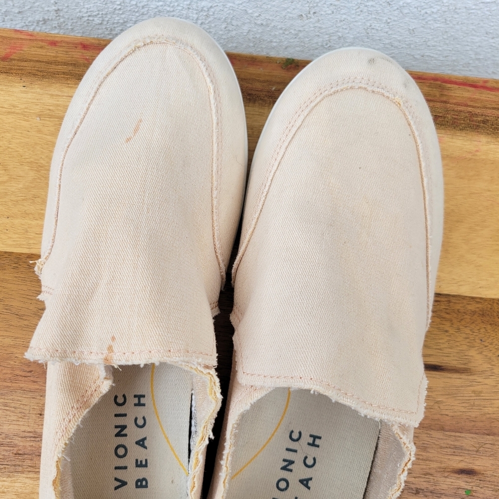 Vionic Beach Slip On Sneaker Canvas Shoes Women's Size 9.5 - Picture 12 of 16